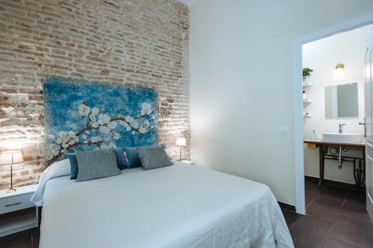 Cozy Apartment In House-Palace With Private Patio Seville 0*,